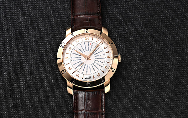 刚买的天梭手表怎么调时间和日期？